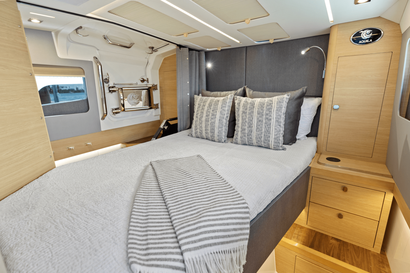 2026 Aquila 47 Molokai 38