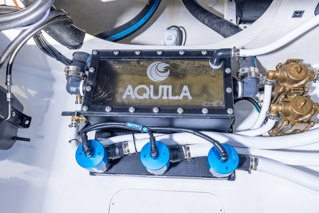 2026 Aquila 47 Molokai 60