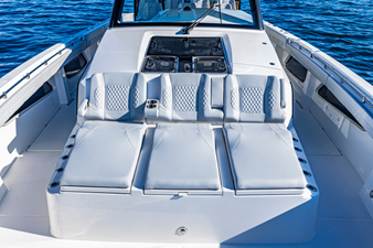 2026 Aquila 47 Molokai 26