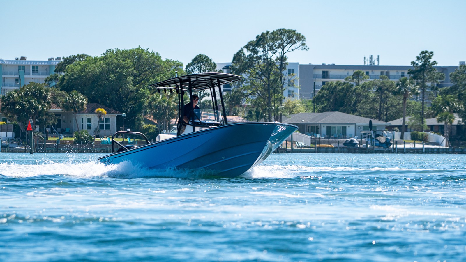 2027 Boston Whaler 190 Montauk 7