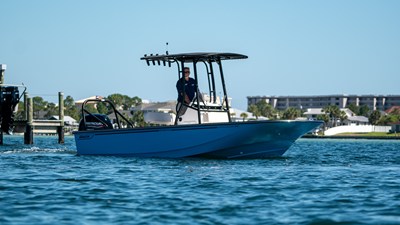 Boston Whaler 190 Montauk 14 2027 Boston Whaler 190 Montauk 15