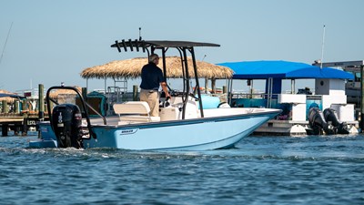 Boston Whaler 190 Montauk 16 2027 Boston Whaler 190 Montauk 17