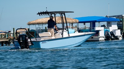 Boston Whaler 190 Montauk 17 2027 Boston Whaler 190 Montauk 18
