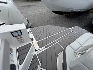 Sea Ray 400 SLX 6 2023 Sea Ray 400 SLX 7