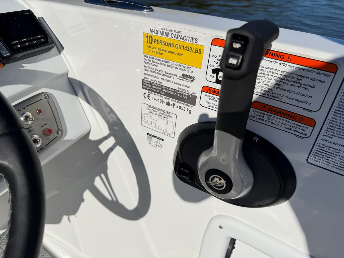 2023 Tracker TAHOE 1950 20