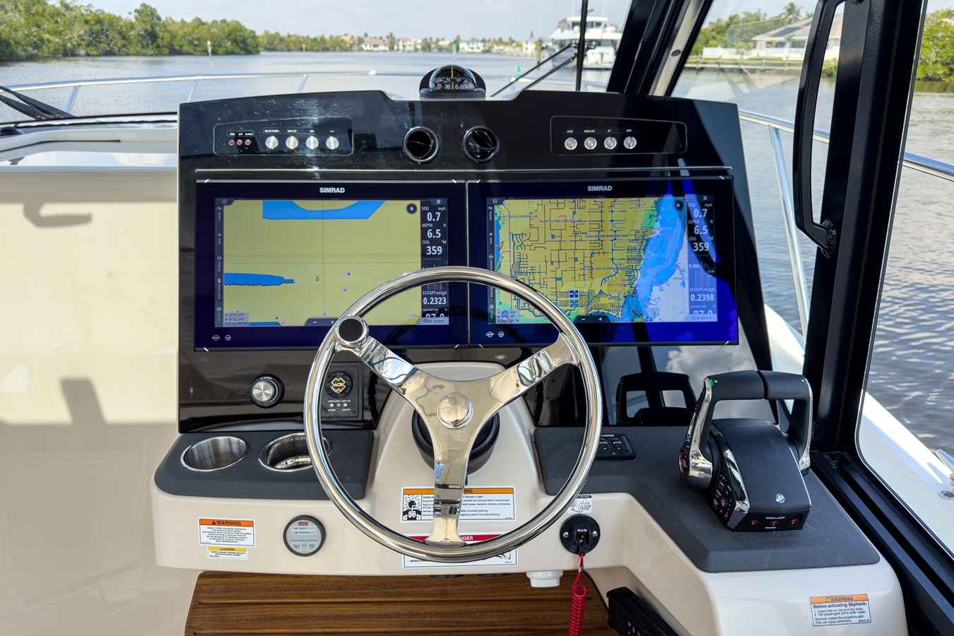 2026 Boston Whaler 365 Conquest 20