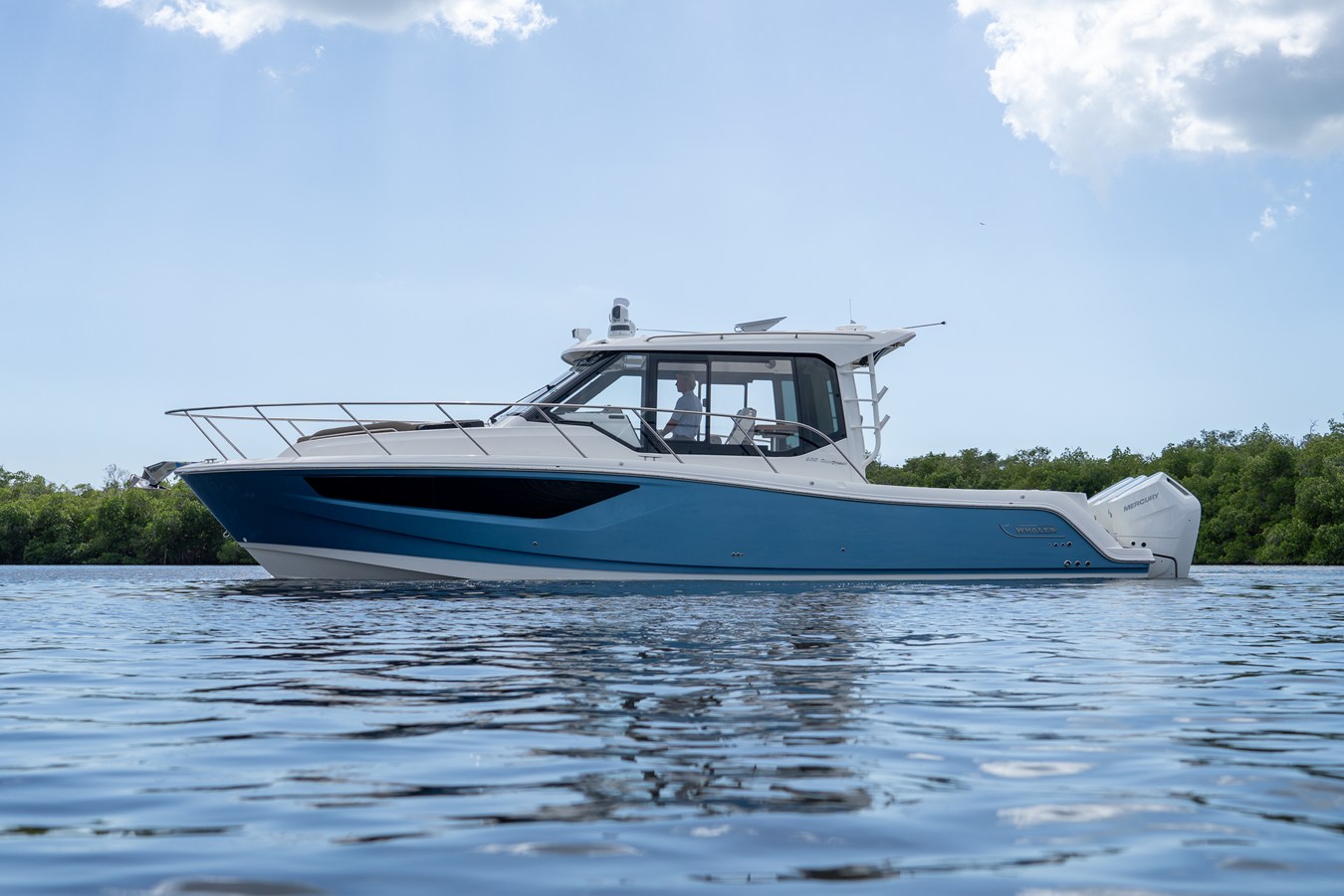 2026 Boston Whaler 365 Conquest 41