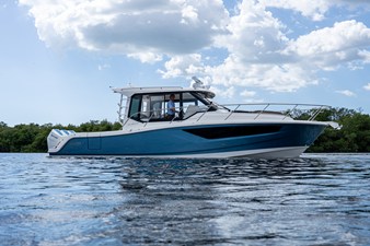 2026 Boston Whaler 365 Conquest 36