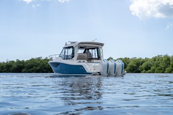 2026 Boston Whaler 365 Conquest 42