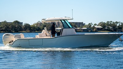 Grady-White 321 CE 0 2027 Grady-White 321 CE 1