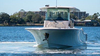 Grady-White 321 CE 4 2027 Grady-White 321 CE 5