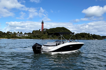 Sea Ray SPX 210 Outboard 2 2026 Sea Ray SPX 210 Outboard 3