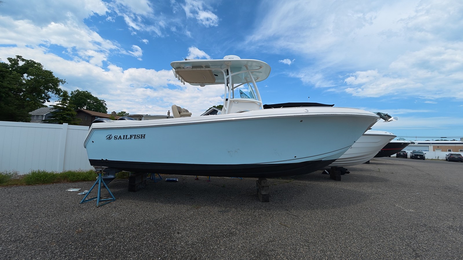 2021 Sailfish 242 CC 4