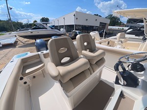 2021 Sailfish 242 CC 8