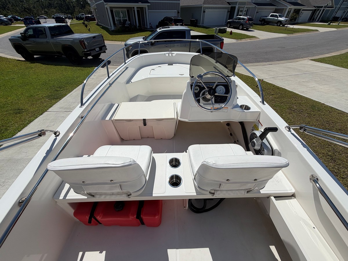 2023 Boston Whaler 160 SUPER SPORT 8