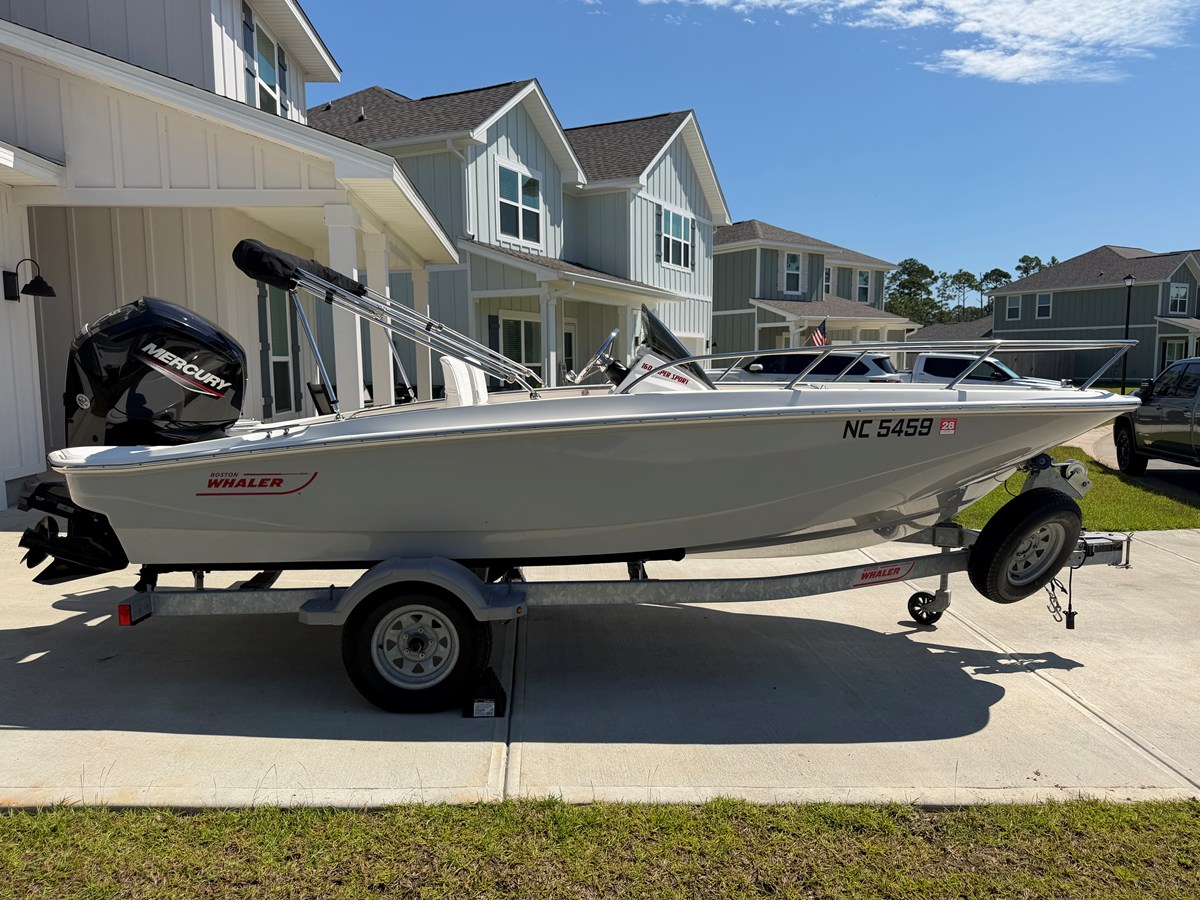 2023 Boston Whaler 160 SUPER SPORT 39