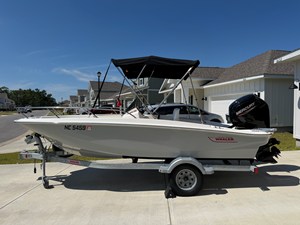 Boston Whaler 160 SUPER SPORT 3 2023 Boston Whaler 160 SUPER SPORT 4