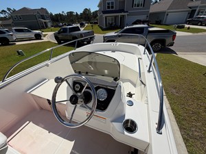 2023 Boston Whaler 160 SUPER SPORT 9