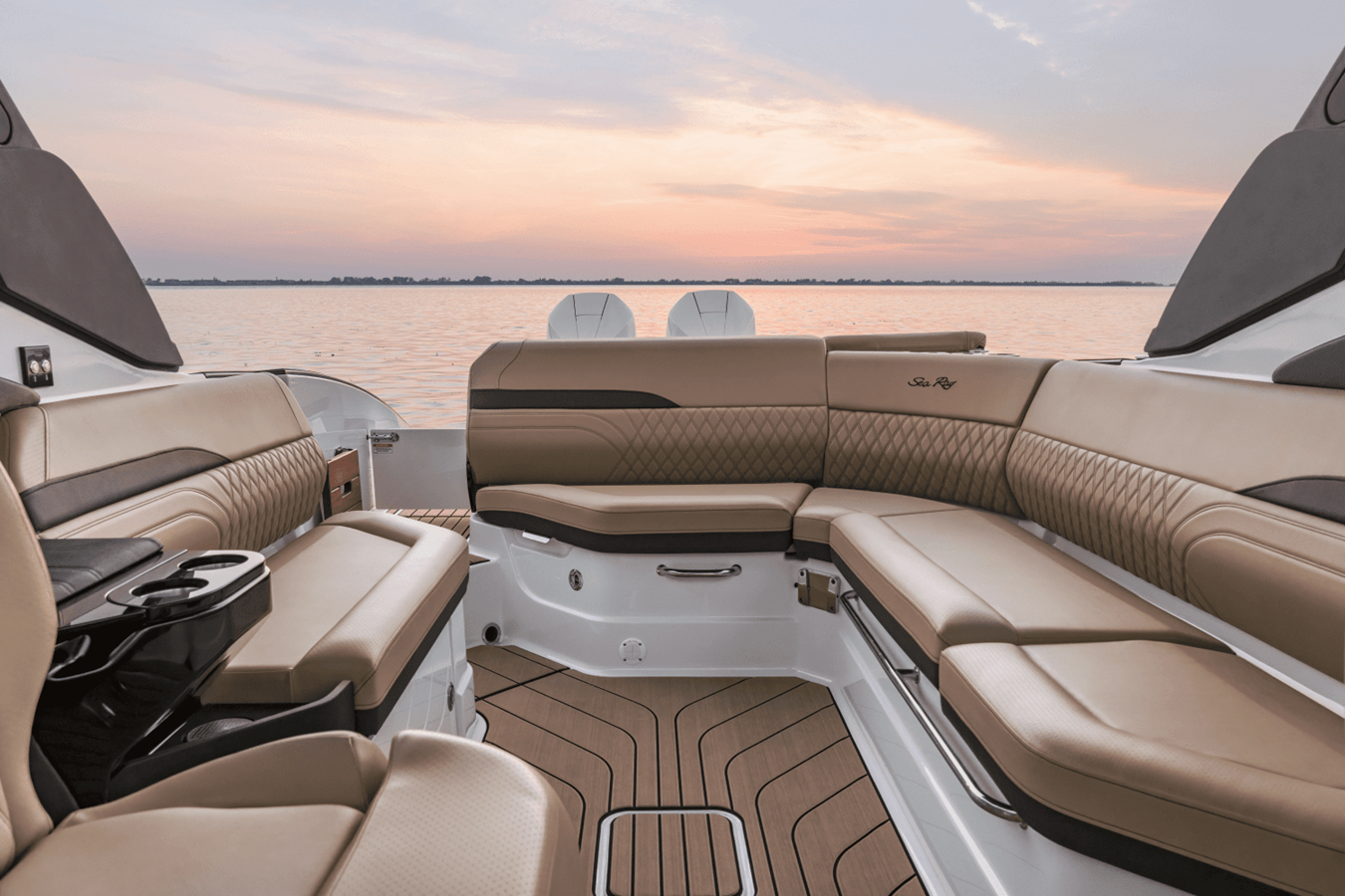 2027 Sea Ray SLX 280 Outboard 21