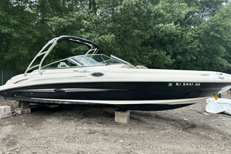 Sea Ray 270 SUNDECK 0 2007 Sea Ray 270 SUNDECK 1