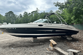 Sea Ray 270 SUNDECK 4 2007 Sea Ray 270 SUNDECK 5