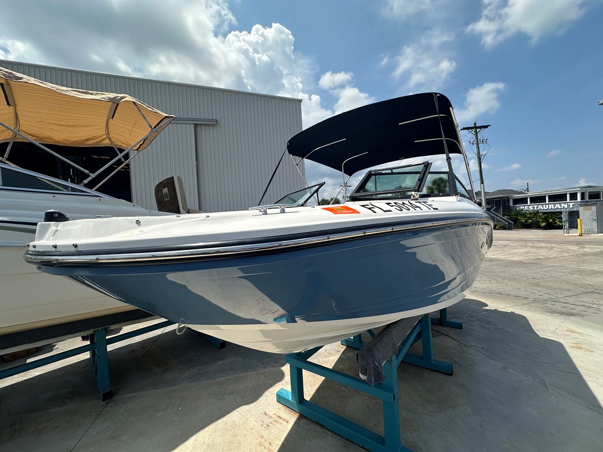 2022 Sea Ray 19 SPX OB 3