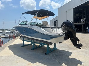 Sea Ray 19 SPX OB 0 2022 Sea Ray 19 SPX OB 1