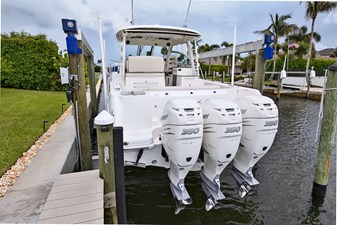 Boston Whaler 345 CONQUEST 11 2018 Boston Whaler 345 CONQUEST 12