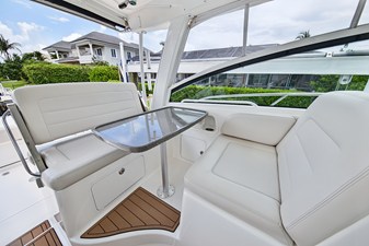 Boston Whaler 345 CONQUEST 25 2018 Boston Whaler 345 CONQUEST 26
