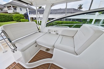 Boston Whaler 345 CONQUEST 44 2018 Boston Whaler 345 CONQUEST 45