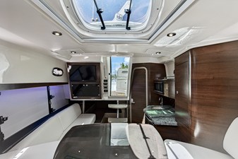 Boston Whaler 345 CONQUEST 69 2018 Boston Whaler 345 CONQUEST 70