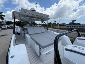 Cruisers Yachts 38 VTR 3 2026 Cruisers Yachts 38 VTR 4