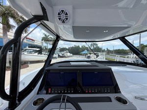 Cruisers Yachts 38 VTR 12 2026 Cruisers Yachts 38 VTR 13