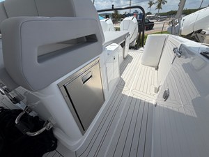 Cruisers Yachts 38 VTR 27 2026 Cruisers Yachts 38 VTR 28