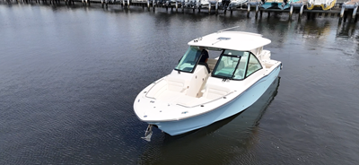 Grady-White Freedom 325 3 2026 Grady-White Freedom 325 4