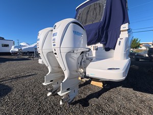 Regal 33 XO 5 2022 Regal 33 XO 6