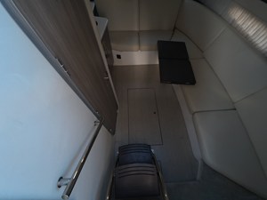 Regal 33 XO 20 2022 Regal 33 XO 21