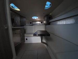 Regal 33 XO 25 2022 Regal 33 XO 26