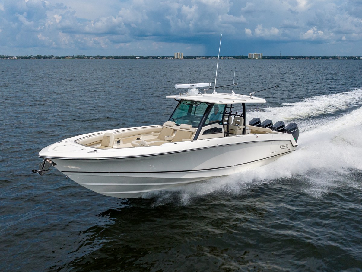 2027 Boston Whaler 380 Outrage 2