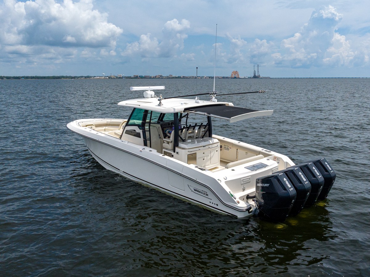 2027 Boston Whaler 380 Outrage 7