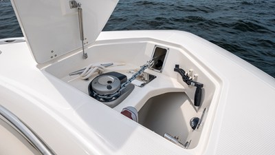 2027 Boston Whaler 380 Outrage 81