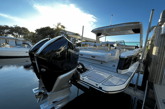 Aviara AV32 Outboard 7 2023 Aviara AV32 Outboard 8