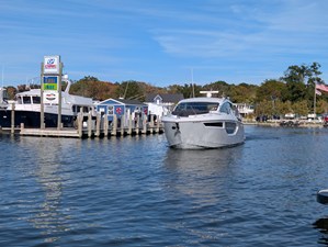 Cruisers Yachts 42 CANTIUS 0 2025 Cruisers Yachts 42 CANTIUS 1