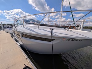 Cruisers Yachts 42 CANTIUS 24 2025 Cruisers Yachts 42 CANTIUS 25