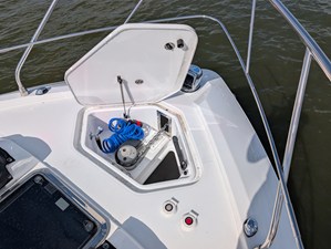 Cruisers Yachts 42 CANTIUS 37 2025 Cruisers Yachts 42 CANTIUS 38
