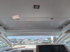 Cruisers Yachts 42 CANTIUS 47 2025 Cruisers Yachts 42 CANTIUS 48