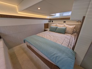 Cruisers Yachts 42 CANTIUS 54 2025 Cruisers Yachts 42 CANTIUS 55