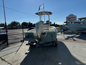 Boston Whaler 190 Montauk 4 2026 Boston Whaler 190 Montauk 5