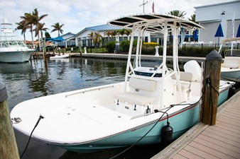 Boston Whaler 190 Montauk 6 2026 Boston Whaler 190 Montauk 7