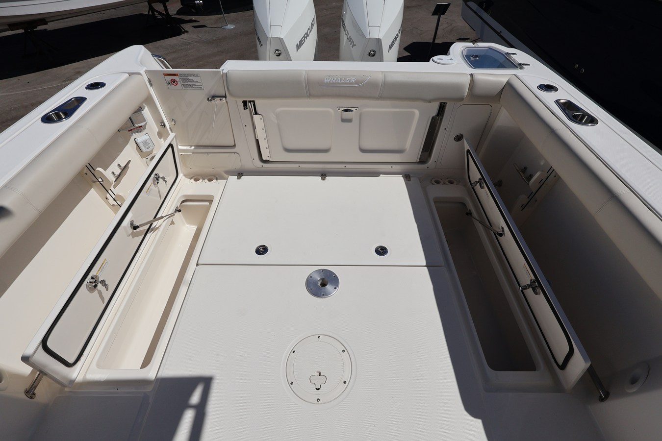 2026 Boston Whaler 285 Conquest 12